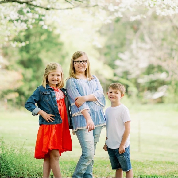 Meet your Posher, Heather - Picture 1 of 1